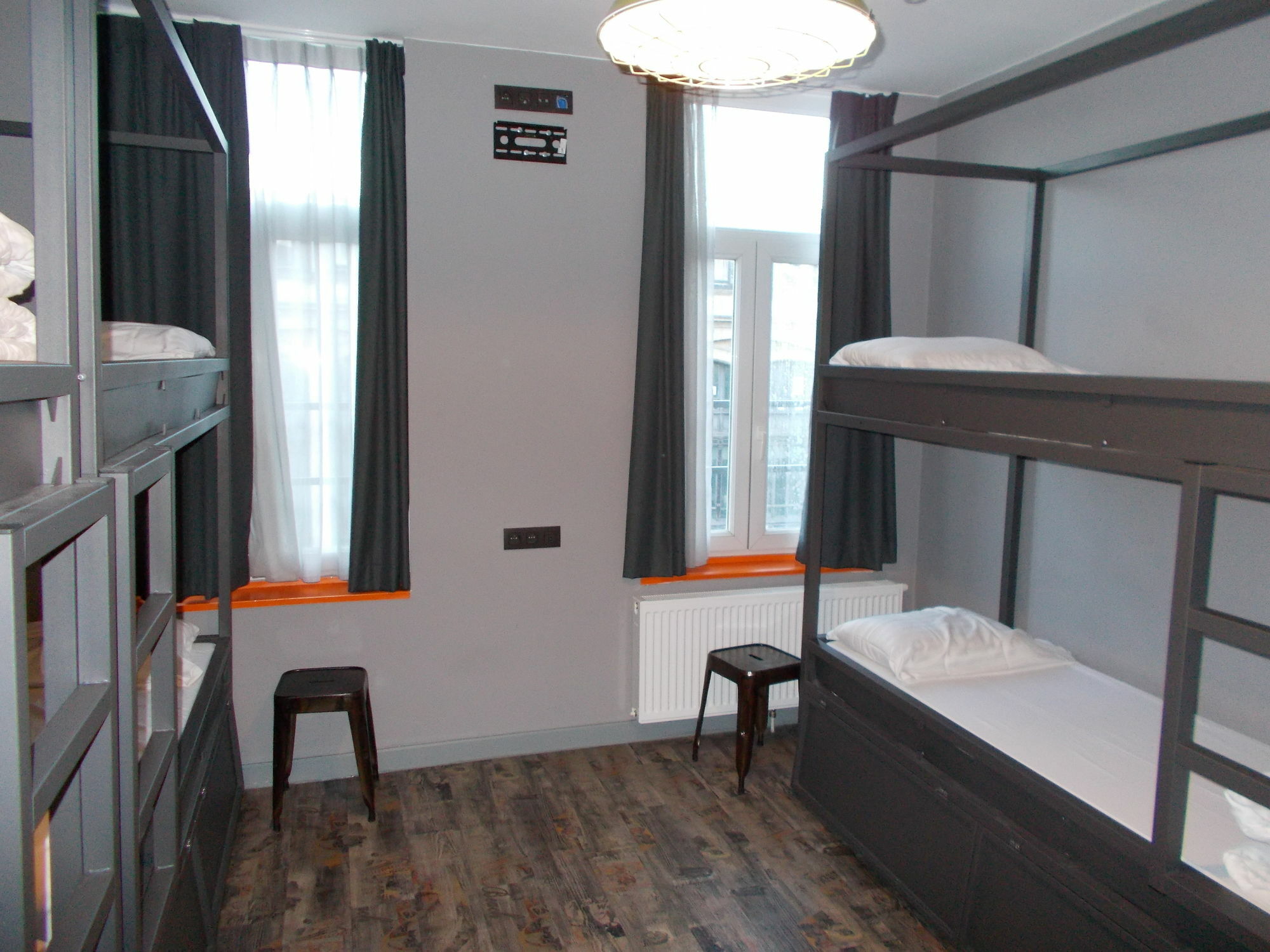 Urban City Centre Hostel Βρυξέλλες Εξωτερικό φωτογραφία